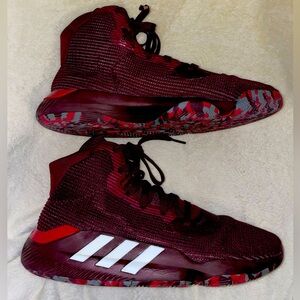 Adidas men’s Pro Bounce size 12